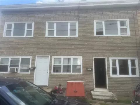 205 E Lloyd St, Shenandoah, PA 17976