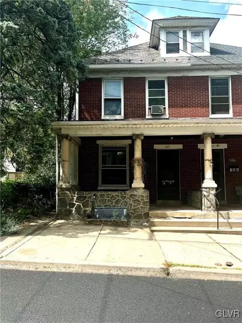 162 Wilkes Barre St, Easton, PA 18042