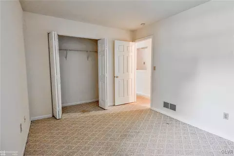 4908 Cheryl Dr, Bethlehem, PA 18017 photo 15