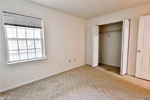 4908 Cheryl Dr, Bethlehem, PA 18017 photo 14