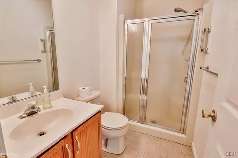 4908 Cheryl Dr, Bethlehem, PA 18017 photo 23