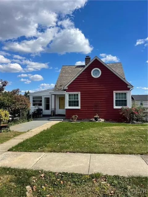 1430 Wood St, Bethlehem, PA 18017