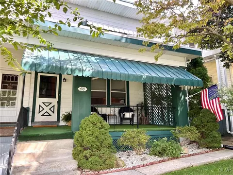 418 Grandview Blvd, Bethlehem, PA 18018