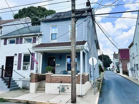 201 2nd St, Catasauqua, PA 18032
