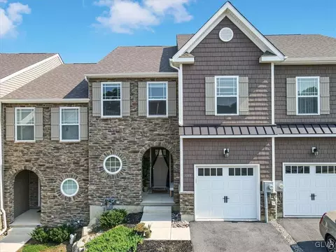 3938 Mink Rd, Emmaus, PA 18049