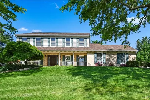 5466 Ashley Dr, Laurys Station, PA 18059