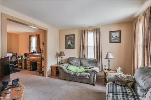 634 Spring St, Bethlehem, PA 18018 photo 6