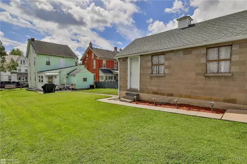 634 Spring St, Bethlehem, PA 18018 photo 37