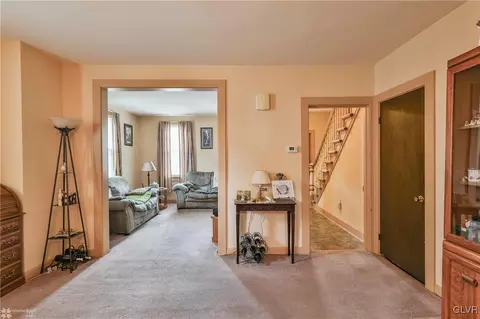 634 Spring St, Bethlehem, PA 18018 photo 13