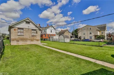634 Spring St, Bethlehem, PA 18018 photo 43