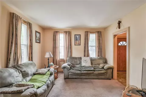 634 Spring St, Bethlehem, PA 18018 photo 7