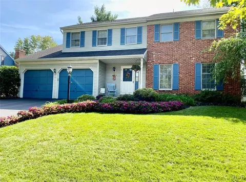 912 Hawthorn, Allentown, PA 18103