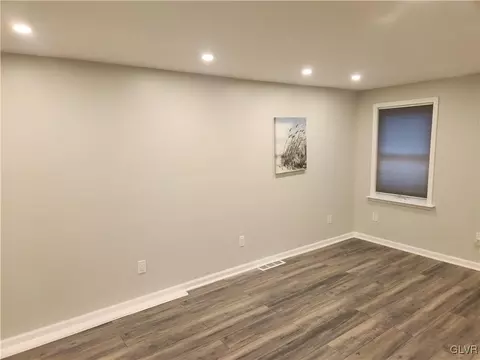 430 E Garrison St, Bethlehem, PA 18018 photo 12