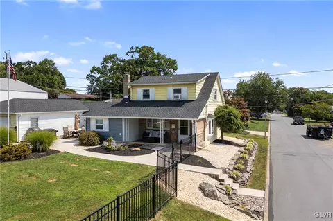 1229 N 17th St, Allentown, PA 18104
