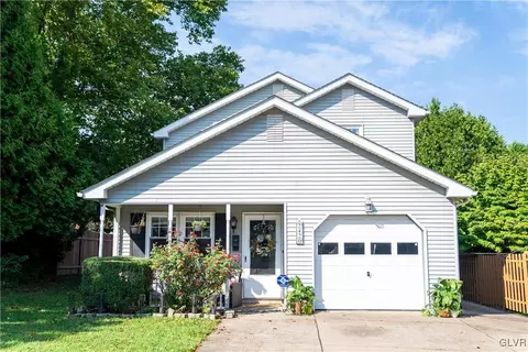 2420 S Law St, Allentown, PA 18103