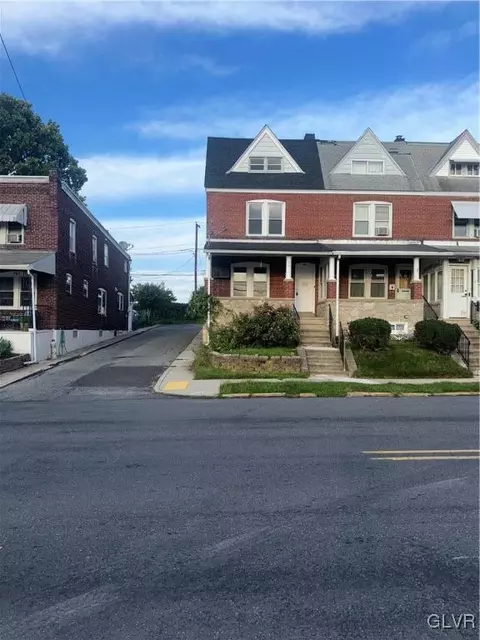 801 S 10th St, Allentown, PA 18103