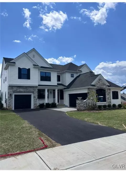 631 Newlins Rd E #W-218, Forks Twp, PA 18040