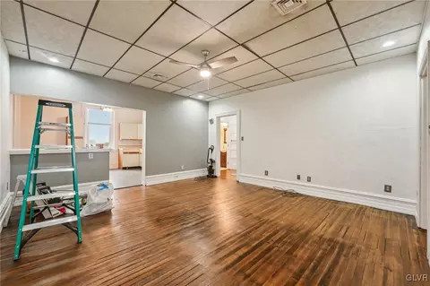 2494 Main St, Bethlehem, PA 18017 photo 7