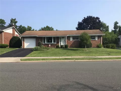 1935 E Columbia St, Allentown, PA 18109