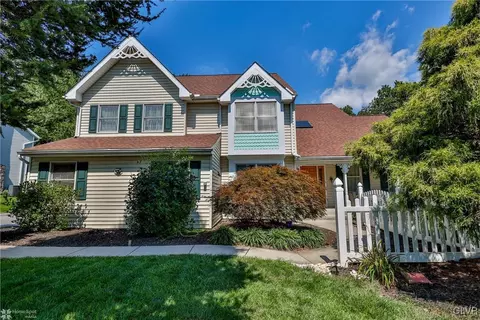 3757 Crest View Dr, Allentown, PA 18103
