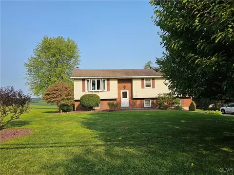 6316 Sunset Rd, Germansville, PA 18053