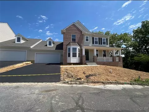 27 Napa Dr #47, Forks Twp, PA 18040