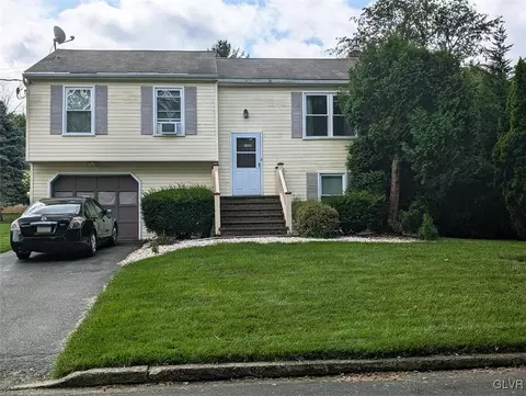406 Orchard Rd, Forks Twp, PA 18040