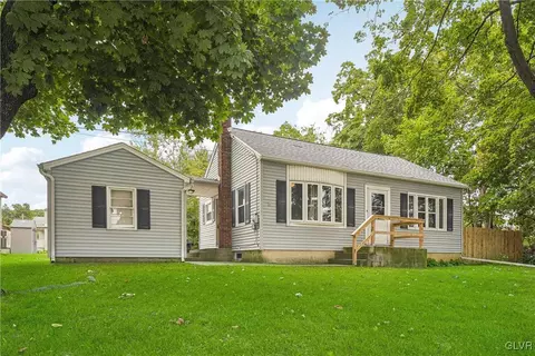 2810 W Emaus Ave, Allentown, PA 18103