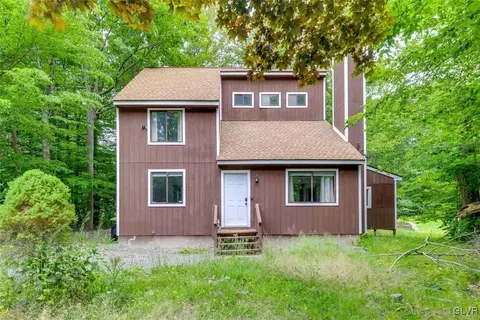 424 Northampton Rd, Coolbaugh Twp, PA 18466