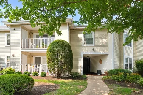 1616 Steamboat Sta, Southampton, PA 18966