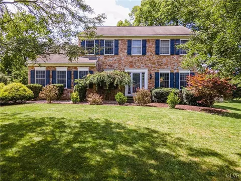 2530 Steele Ln, Forks Twp, PA 18040