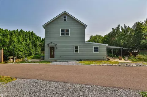 399 E Kleinhans St, Easton, PA 18042