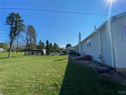 5646 Mohawk Dr, Bethlehem, PA 18017 photo 42