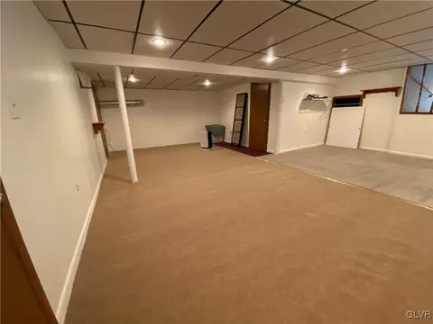 5646 Mohawk Dr, Bethlehem, PA 18017 photo 30