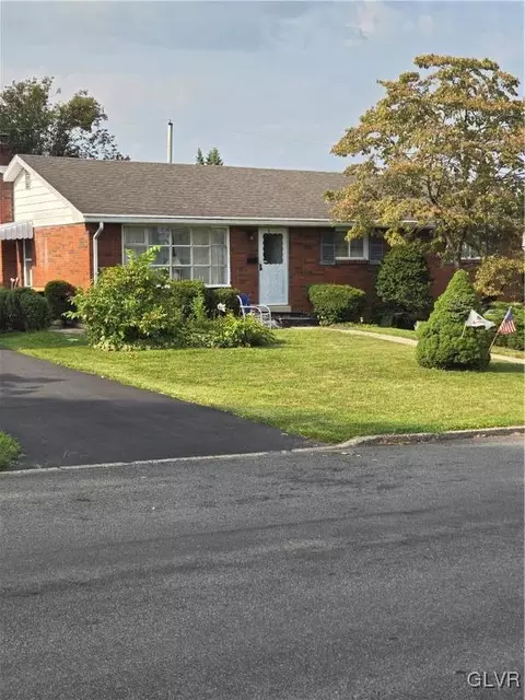 1209 W Highland St, Fullerton, PA 18052