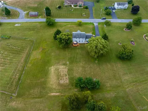 2534 Williams Rd, Bath, PA 18014 photo 40