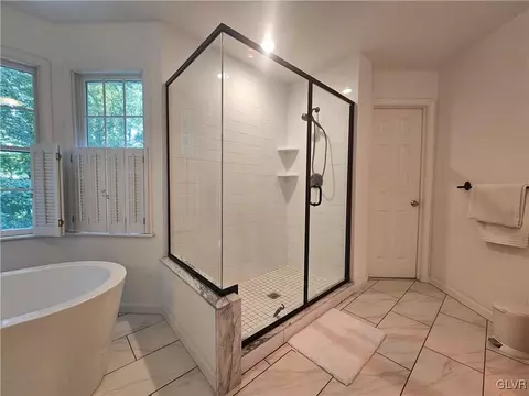 170 Pine Manor Dr, Hellertown, PA 18055 photo 33