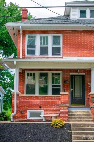 661 State St, Hamburg, PA 19526