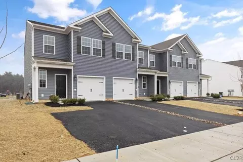 1145 Martin Rd, Breinigsville, PA 18031