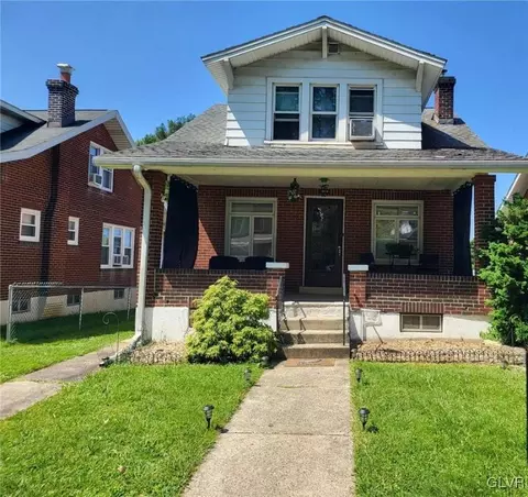 1414 S Race St, Allentown, PA 18103