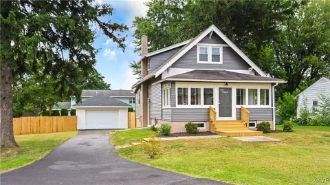 4360 William Penn Hwy, Easton, PA 18045