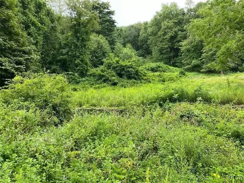 1788 Potomac St, Mt Bethel Twp, PA 18343