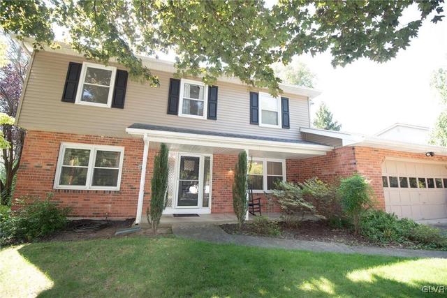 3695 Sydna St, Bethlehem, PA 18017