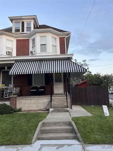 2250 Birch St, Easton, PA 18042