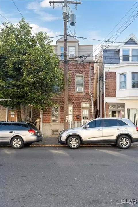 422 Ridge Ave, Allentown, PA 18102
