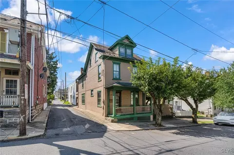 18 E Goepp St, Bethlehem, PA 18018 photo 3