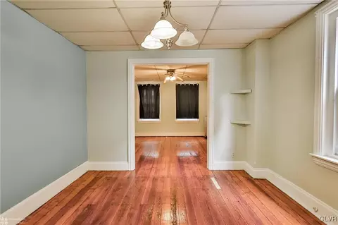 128 E Goepp St, Bethlehem, PA 18018 photo 8