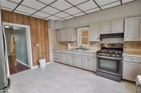 128 E Goepp St, Bethlehem, PA 18018 photo 14