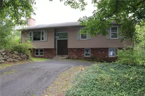 3024 Funks Mill Rd, Riegelsville, PA 18077
