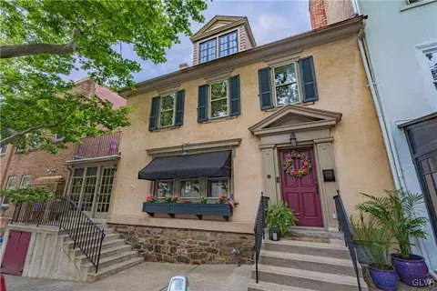 80 W Market St, Bethlehem, PA 18018